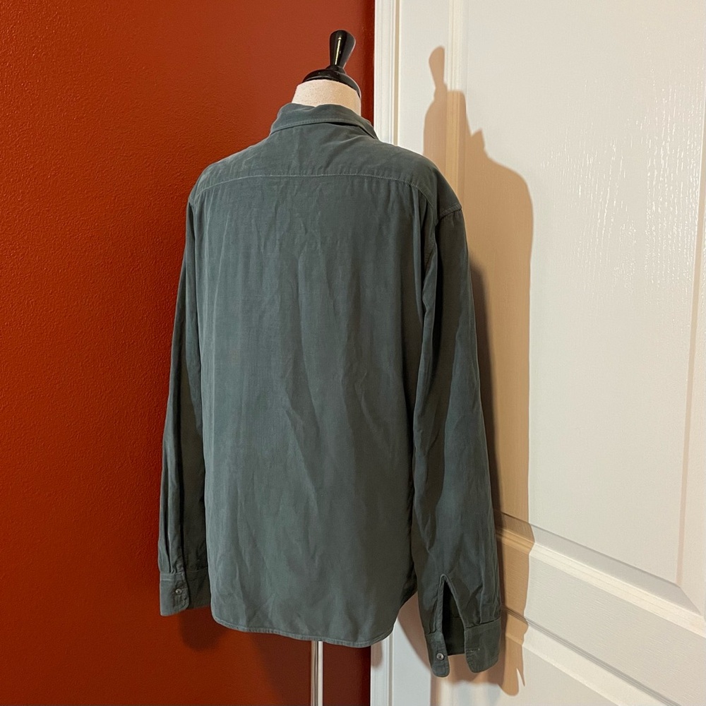 Save Khaki United Men’s Green Cotton Twill Button Down Long Sleeve Over Shirt - Picture 4 of 4